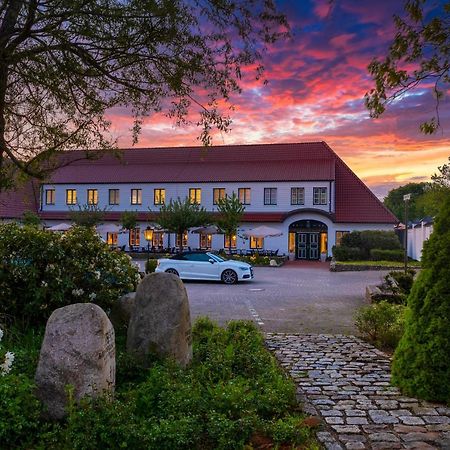 Hotel Historischer Krug Oeversee Exteriör bild