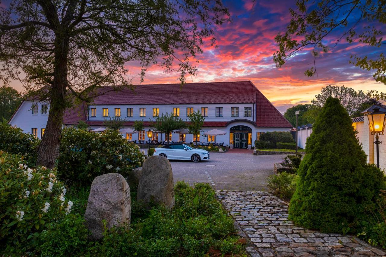Hotel Historischer Krug Oeversee Exteriör bild